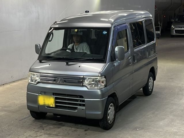 1128 Mitsubishi Minicab van U61V 2012 г. (KCAA Fukuoka)